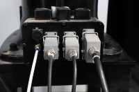Cintreuse de panneaux CNC BEKE avec bras robotisé, machine automatique de pliage de tôles à vendre