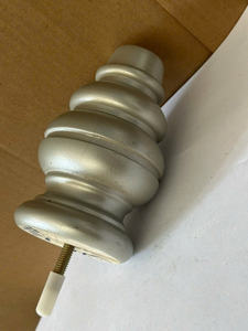 Pieds de meubles de cuisine, salle à manger, chambre et salon fabriqués au Vietnam, installation facile, haute qualité, pieds de canapé modernes en bois de caoutchouc - Product Image 5