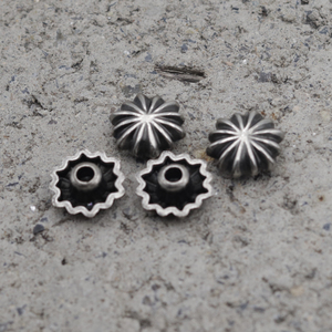 In Stock 12mm Chrysanthemum Shape Antique Silver Zinc Alloy Rivets Vintage Metal Denim Rivets with Aluminum Studs Denim <strong>Buttons</strong> - Product Image 2