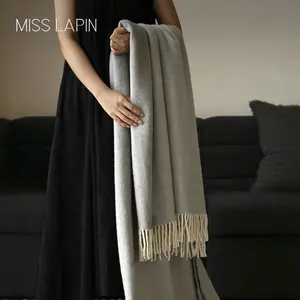 Custom Wholesale Super Sofa Textured Throw Cover Blankets Soft Bed End Light Luxury Wool Gray Throw Blanket