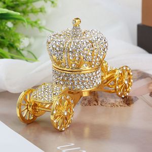 Boîtes cadeaux pour colliers, taille et forme de boîte de conditionnement automobile, style européen, vente en gros - Product Image 5