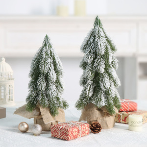 Mini árbol de Navidad de 40 cm, fácil de conseguir, adorno decorativo de plástico para escritorio, para exhibición navideña en el hogar. - Product Image 3