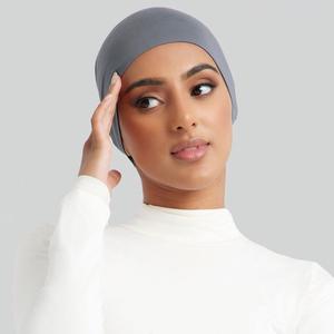 Hijab musulman sous-voile uni classique pour usage quotidien, personnalisable, respirant, léger, doux, extensible, islamique - Product Image 1