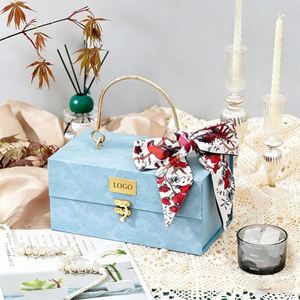 Caja de Regalo Personalizada con Asa, Caja de Cartón Tipo Maleta, Serie de Cajas de Regalo de Papel, Cajas con Logotipo Impreso - Product Image 2