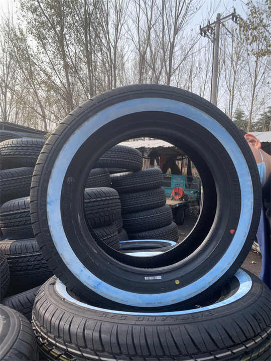 White Side Wall Passenger Car Tires - 195/65R15 Cheaper Price