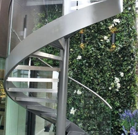 Escalier courbé intérieur Prima Timber Designer, sur mesure, poli, pour grand hall d'entrée