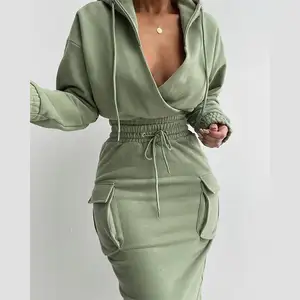 S050 Custom Hoodies Manufacturer Two Piece Set Women Long Sleeve Sexy Crop Top Hoodie Skirt Suit Solid Color Hoodies Set Women