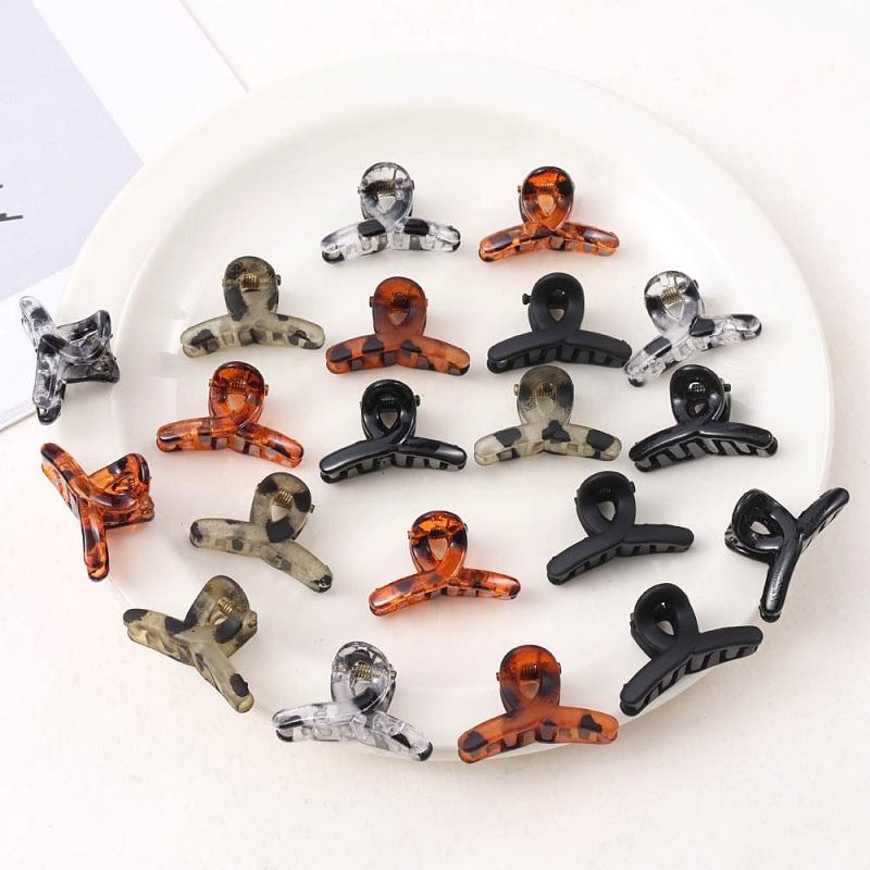 MM20749#2 croix couleur aléatoire 1 pièce