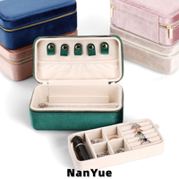 Boîte à bijoux en velours en gros, nouvelle collection, avec logo personnalisé, double couche, fermeture éclair, organiseur de rangement pour bijoux, étui de voyage portable pour femmes