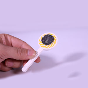 Accesorio de Plástico BrilliantMagic <span class=keywords><strong>para</strong></span> <span class=keywords><strong>Trucos</strong></span> de Magia con Monedas que Aparecen y Desaparecen - Product Image 1