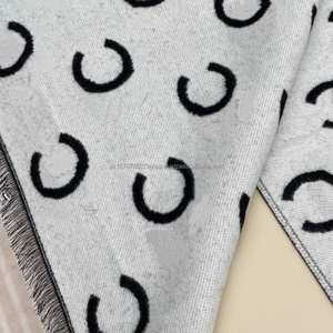 180x35cm bán buôn mùa đông Cashmere tua mùa đông khăn của phụ nữ thời trang channl khăn ấm dày Khăn choàng lớn - Product Image 3