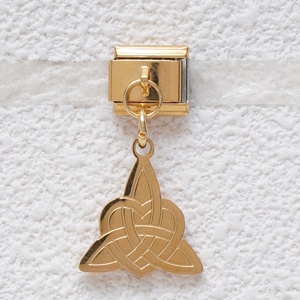 Abalorios Italianos de Acero Inoxidable de Alta Calidad, Bañados en Oro de 18k, con Diseños de Cámara y Copa de Vino, para Pulseras - Product Image 5