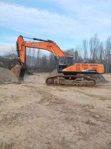 Maquinaria de Movimiento de Tierras a Bajo Precio, Excavadora Hidráulica Usada Grande Doosan DX520LC-9C con Motor Diésel y Orugas en Venta - Product Image 4
