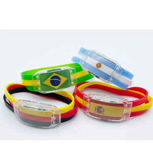 Pulsera LED Luminosa Intermitente Multicolor RGB de Silicona ABS Electrónica para Conciertos y Fiestas Rave - Product Image 4