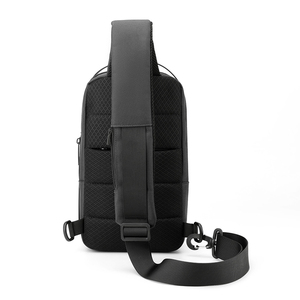 Sac bandoulière antivol pour homme, sac de poitrine, sac banane, sac messager avec serrure à code, idéal pour les loisirs, les activités de plein air et les voyages - Product Image 5