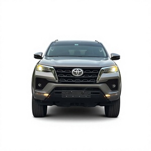 Nuevo/Usado TOYO-TA FORTUNE 2024 4.0L 3.0L Diésel Automático 4x4 SUV Techo Solar Asientos de Cuero Oscuro 6 Plazas 24000km 360 - Product Image 1