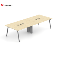 Mesa de Reuniones para Oficina, Mesa Grande para Sala de Juntas con Puertos para Gestión de Cables, Superficie MFC y Patas Metálicas