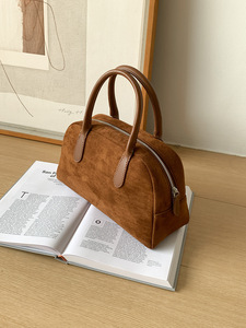 حقيبة حمل عصرية جديدة من جلد الغزال تحت الإبط بوستون للنساء - Product Image 3