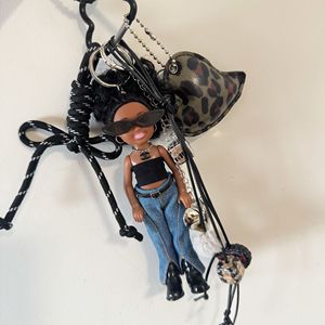 Accesorio para Bolso HECION, Lindo y Moderno, Muñeca <span class=keywords><strong>Kelly</strong></span>, Gafas para Muñeca, Llavero, Amuleto para Bolso de Anime y Dibujos Animados, Cuerda para Colgar - Product Image 1