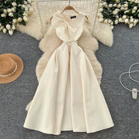 Robe décontractée pour femme WIWT, élégante, sans manches, coupe trapèze, avec ceinture à la taille, pour les fêtes et le quotidien