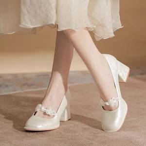 Zapatos de Tacón Cuadrado con Punta en Pico y Correa en el Tobillo, para Mujer, de Verano y Otoño, de Cuero Genuino, Antideslizantes, Coloridos y a la Moda - Product Image 1