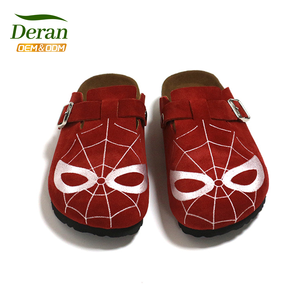 DERAN <span class=keywords><strong>Zuecos</strong></span> Personalizados <span class=keywords><strong>para</strong></span> Mujer y <span class=keywords><strong>Hombre</strong></span>, <span class=keywords><strong>Zuecos</strong></span> <span class=keywords><strong>de</strong></span> Corcho y Gamuza, Pantuflas Antideslizantes con Soporte <span class=keywords><strong>de</strong></span> Arco y Hebilla Ajustable, Pantuflas Unisex <span class=keywords><strong>de</strong></span> Corcho - Product Image 4