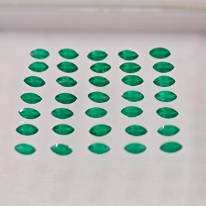 Ónix Verde Natural AAA, Corte Marquesa, 14x7MM, Gema Suelta Facetada para Joyería y Diseño de Joyas - Product Image 6