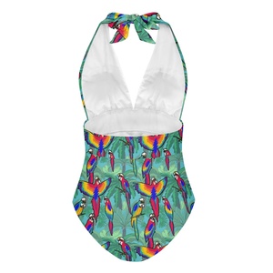Traje de baño de una pieza con patrón de flores polinesias hawaianas Bikini estampado personalizado Control de barriga Halter cuello en V trajes de baño - Product Image 3