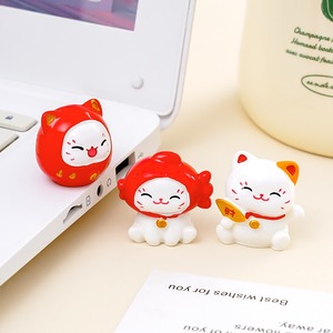 Figuras de Gato de la Suerte en Resina Personalizadas al por Mayor, Miniaturas de Animales para Fiestas Infantiles, Decoración para Colgar en el Coche, Jardín o Tablero - Product Image 3