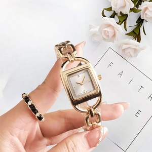 Montre à quartz pour femme, boîtier en alliage, style professionnel, cadran en cristal saphir, bracelet 20 mm, design pièce de monnaie, 38 mm - Product Image 5