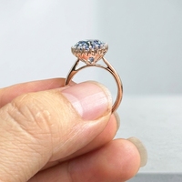 HQ Gems Bague en or rose 10 carats taille ovale 11x14mm 10 carats bleu clair Moissanite