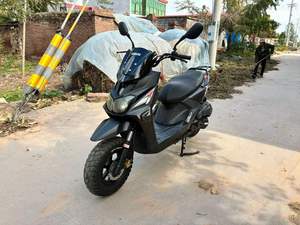 <span class=keywords><strong>Scooter</strong></span> à essence d'occasion de 150 cm³ monocylindre pour l'exportation en gros - Product Image 4