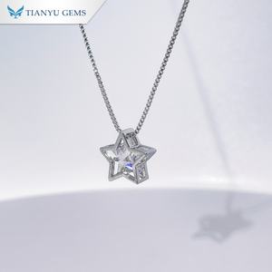 Collar con Colgante de Estrella de Circonia Cúbica Tianyu, Chapado en Oro - Joyería Exquisita y Sencilla para Mujer - Product Image 1