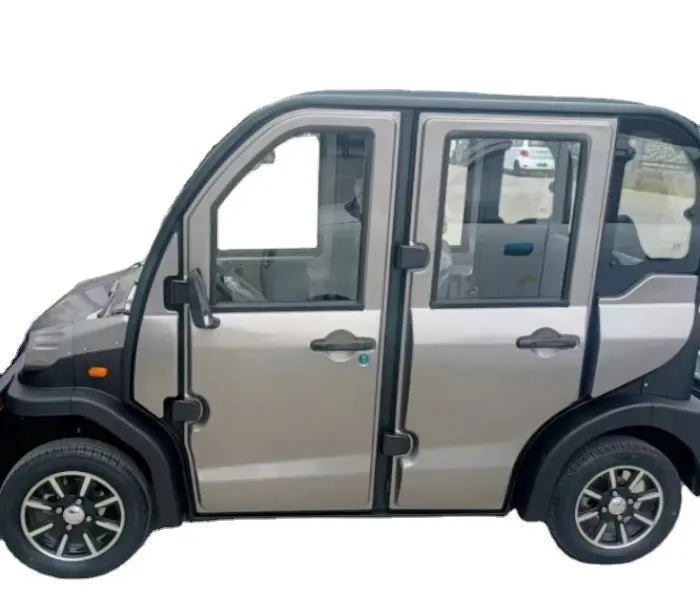 Lovely Mini Car New Energy Vehicles Cute EV Intelligent Electric Car Made in China
