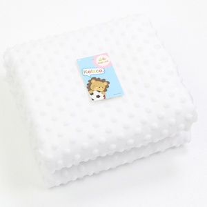 Couverture pour bébé nouveau-né douce et confortable en <span class=keywords><strong>polaire</strong></span> polyester tricotée double couche écologique avec pompon - Product Image 5