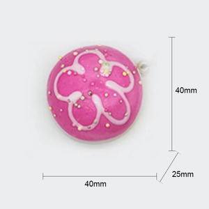 Venta al por mayor de fábrica: Llavero colgante de juguete antiestrés de rebote lento con forma de panecillo al vapor de 4 cm - Product Image 4