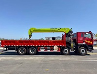 Guindaste Móvel Hidráulico Montado em Caminhão Sinotruk HOWO 8x4 de 14 Toneladas com Braço Telescópico de 5 Seções para Projetos de Construção