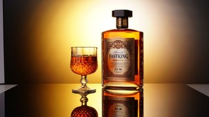Liquore al Gusto di Mandorla 28% ABV Bottiglia da 700ML Marca FASTKING B2B Ingrosso ODM Personalizzato MOQ50 Fabbrica Cinese Bar Caffè Supermercato - Product Image 6