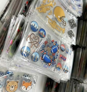 Calcomanías Personalizadas de Dibujos Animados Resistentes al Agua y a los Rayos UV para Vasos de 16 oz, Sin Necesidad de Prensa de Calor - Product Image 1