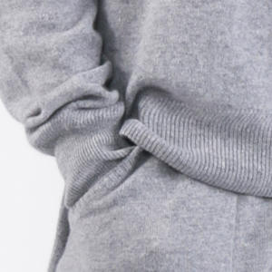 <span class=keywords><strong>Pantaloni</strong></span> da jogging per il tempo libero Luxe 100% Cashmere da donna e maglione con cappuccio in Cashmere - Product Image 4