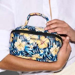 Sac de rangement de maquillage en coton avec personnalisation d'impression plein écran ouilted sacs à cosmétiques de mode pour femmes dames hommes voyage - Product Image 2