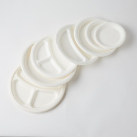 Échantillon gratuit Assiettes rondes en papier de bagasse jetables biodégradables naturelles blanches compostables pour restaurant