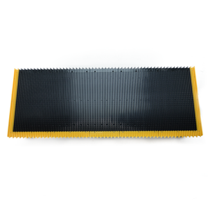 Cadena para Escaleras Mecánicas TJ1000A, Acero Inoxidable, L1000mm, Demarcación de Tres Lados, Plataforma Móvil, Repuesto para Escaleras Mecánicas - Product Image 1