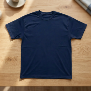 เสื้อยืดคอกลมแขนสั้นสีกรมท่าสำหรับผู้ชาย ผ้าฝ้ายทรงปกติ สไตล์ลำลองแบบเจอร์ซีย์ถัก - Product Image 3