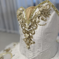 Gaun Tutu Balet Anak-anak Berhias Emas Merah Muda, Tutu Pancake Profesional Berbahan Renda dan Berhiaskan Rhinestone untuk Anak Perempuan, Ideal untuk Pertunjukan Balet.