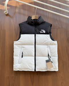 Veste matelassée noire de haute qualité personnalisée <span class=keywords><strong>North</strong></span>, gilets en duvet de marque pour hommes en hiver - Product Image 1