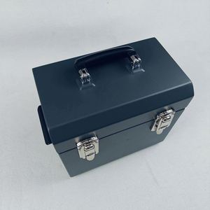 Megger para Microohmímetro MOM200A - 0-200 A, Portátil y Resistente, 1 Año de Garantía - Product Image 2