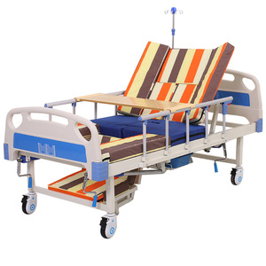 Cama de enfermería multifuncional de media curva para cuidado en el hogar con funciones de giro, elevación de piernas, soporte para infusión intravenosa móvil y asistencia para comidas. - Product Image 5