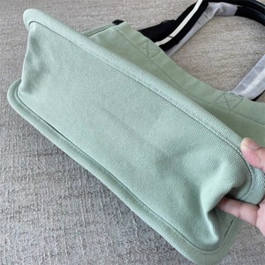 Bolsa de Mano Pequeña y Bonita al por Mayor con Diseño Personalizado, Logotipo Personalizado, Bolsa de Compras de Lona con Tela Gruesa - Product Image 6