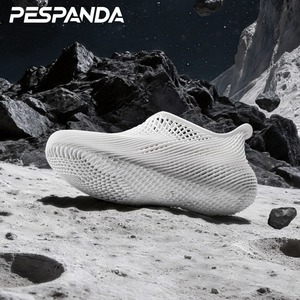 Nouvelles sandales d'été 3D respirantes et tendance pour le sport et la mode, chaussures polyvalentes et confortables à enfiler avec trous - Product Image 2